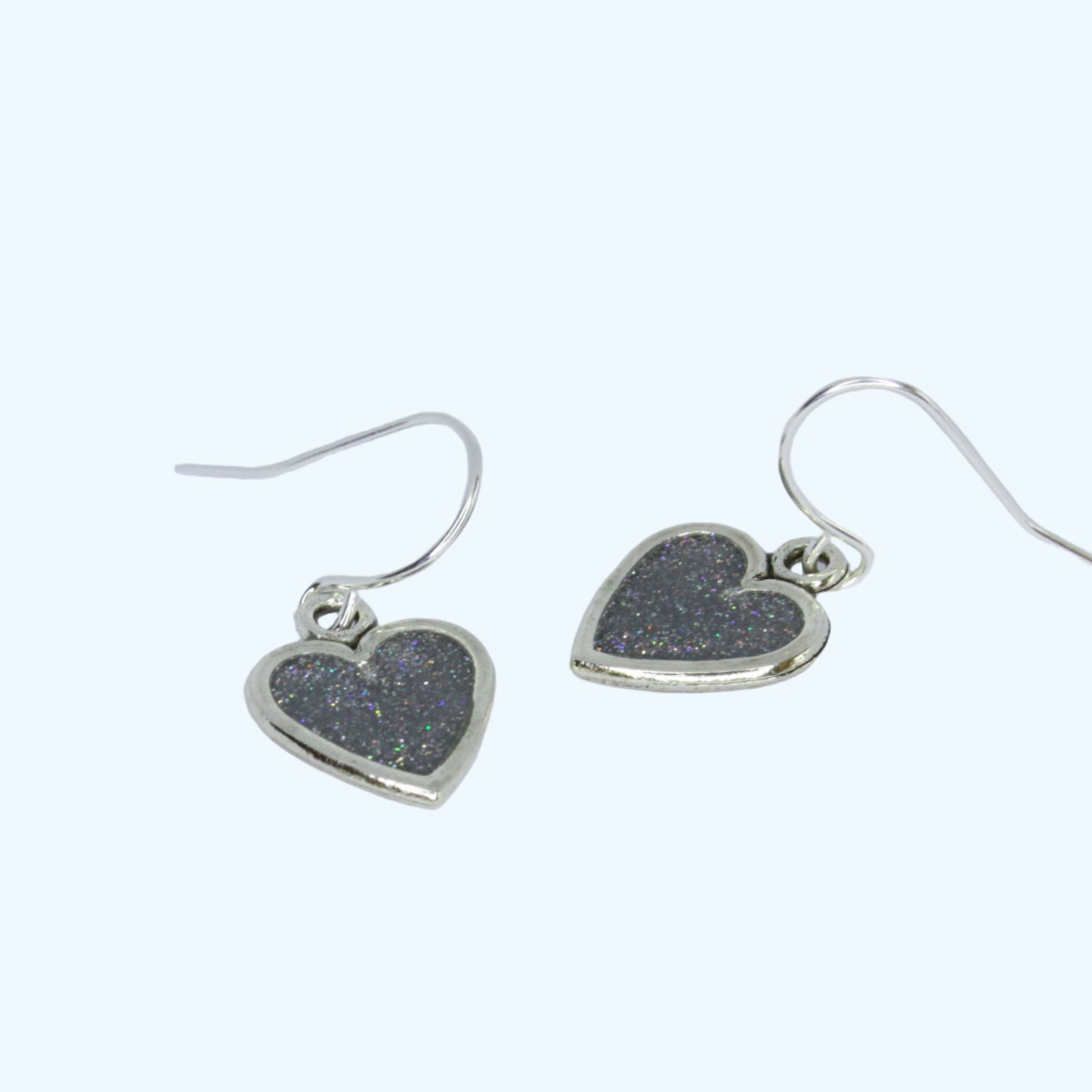 Dainty Heart Earrings - Silver